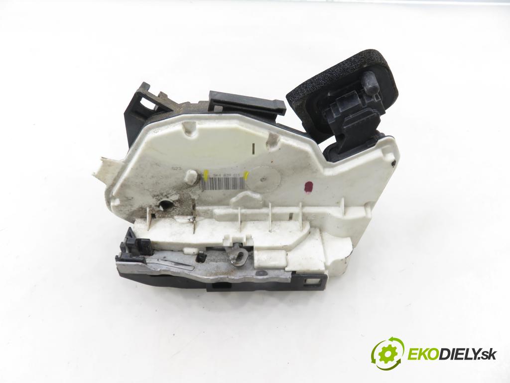 VW POLO (6R, 6C) HB 2009 55,00 1.6 TDI - CAYA 1598,00 zámok LTE 5K4839015