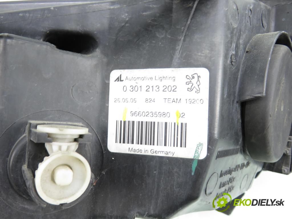 PEUGEOT 407 (6D_) SEDAN 2005 80,00 1.6 HDi 110 - 9HZ (DV6TED4) 1560,00 světlo PP 9660235980