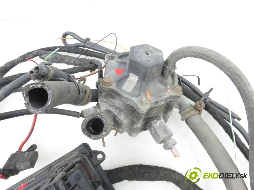 VW NEW BEETLE (9C1, 1C1) HB 1998 85,00 2 - AZJ 1984,00 INSTALACE: LPG komplentní 67R014903 ; 67R010973 ; 67R016865