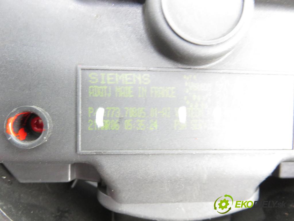 PEUGEOT 407 (6D_) SEDAN 2005 80,00 1.6 HDi 110 - 9HZ (DV6TED4) 1560,00 ventilátor větráku 4PUH18456AF ; 6441S3 ; 7737080501AI
