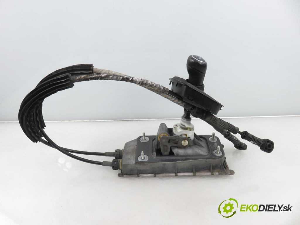 VW POLO (6R, 6C) HB 2009 55,00 1.6 TDI - CAYA 1598,00 ZVEDÁK: 6Q0711049CJ