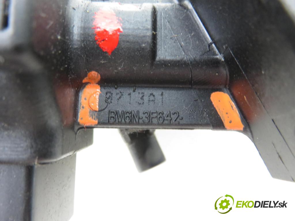 FORD C-MAX II (DXA/CB7, DXA/CEU) MINIVAN 2013 136,00 2.0 Duratec Hybrid 1999,00 spínačka 6E5T15607CA ; BV6N3F642AD (Spínací skříňka)