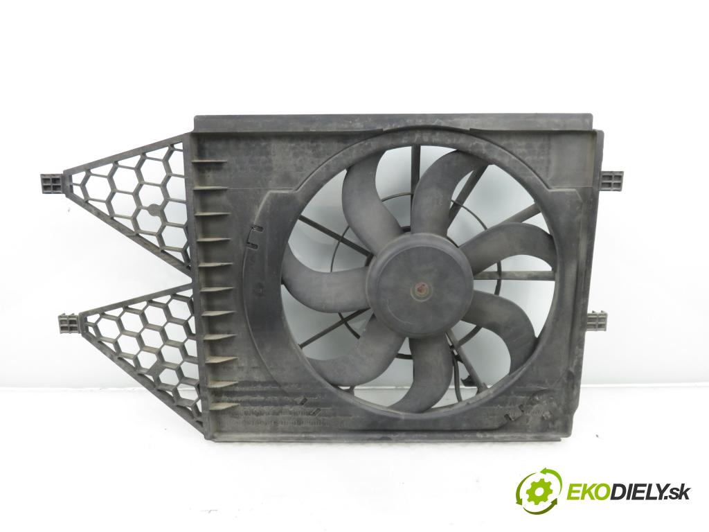 VW POLO (6R, 6C) HB 2009 55,00 1.6 TDI - CAYA 1598,00 ventilátor chladič PODNEBÍ / VODA 6R0121207A