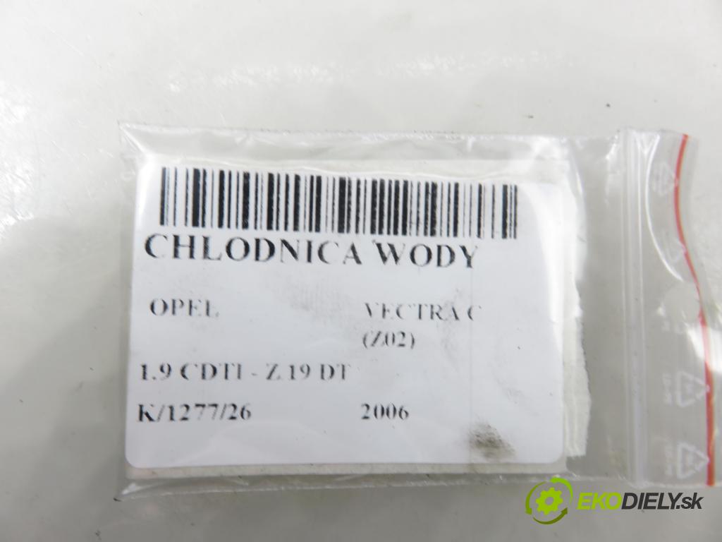 OPEL VECTRA C (Z02) LIFTBACK 2006 88,00 1.9 CDTI 8V 120 - Z 19 DT 1910,00 chladič vody 13196477