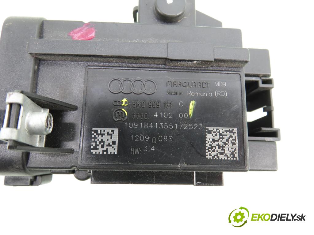 AUDI A4 (8K2, B8) SEDAN 2009 105,00 2.0 TDI - CAGA 1968,00 spinačka 8K0909131C (Spínacia skrinka)