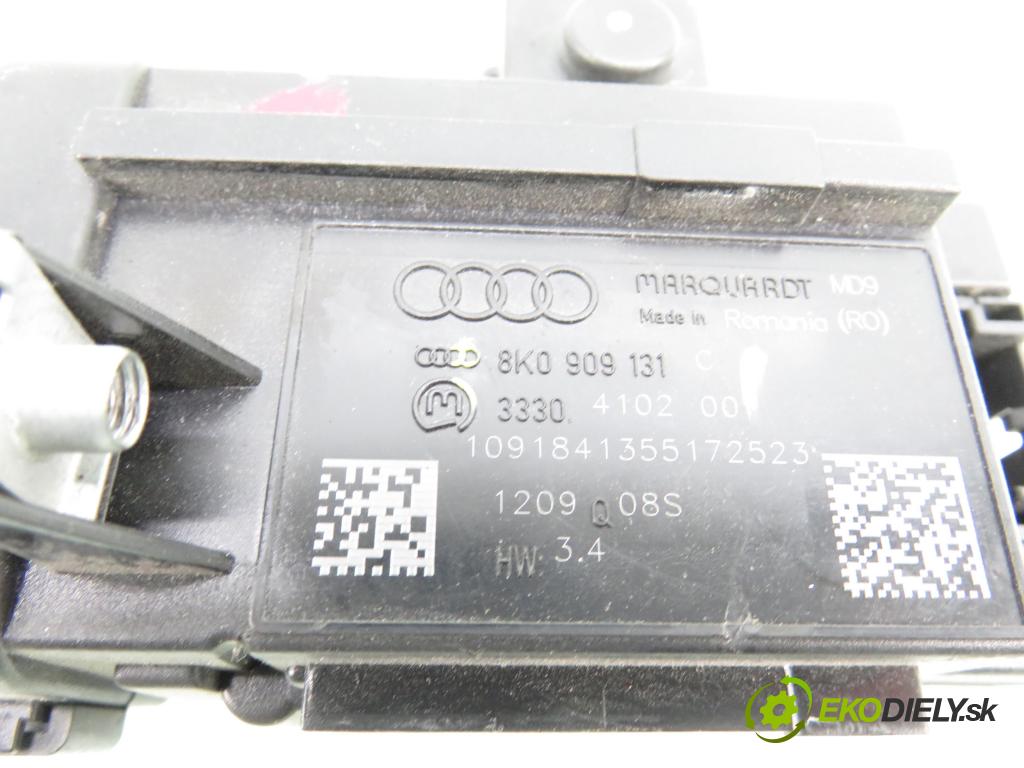 AUDI A4 (8K2, B8) SEDAN 2009 105,00 2.0 TDI - CAGA 1968,00 spinačka 8K0909131C (Spínacia skrinka)