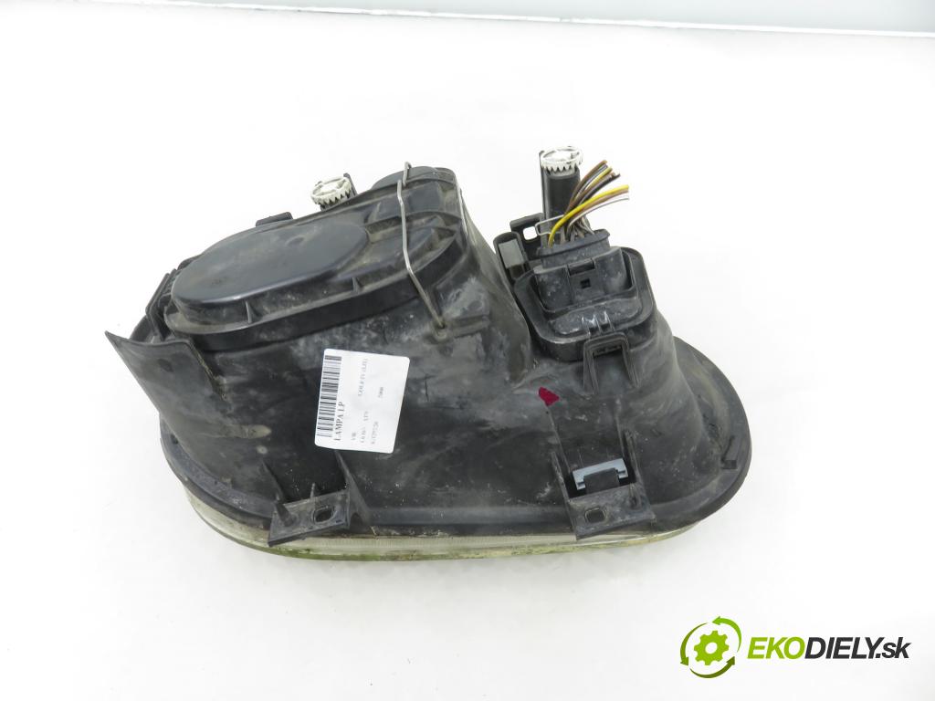 VW GOLF IV (1J1) HB 2000 77,00 1.6 16V - ATN 1598,00 světlo LP 1J1941016B