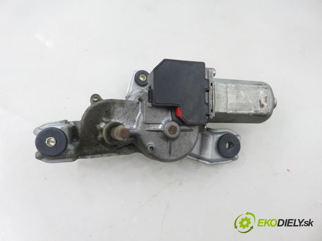 TOYOTA COROLLA (_E12_) HB 2003 71,00 1.4 VVT-i 97 (ZZE120) - 4ZZ-FE 1398,00 motorek stěrače ZADNÍ: 8513002020 ; 1592006210
