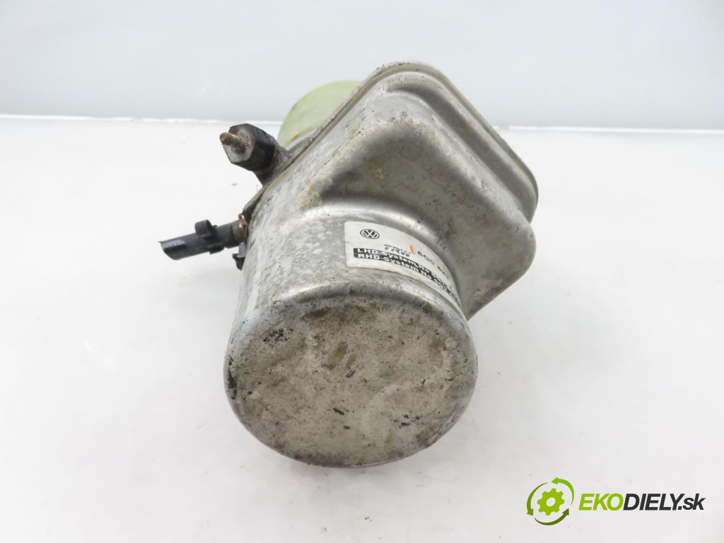 VW POLO (9N_) HB 2003 40,00 1.2 6V 54 - AWY 1198,00 pumpa servočerpadlo HYD-EL. 6Q0423156S