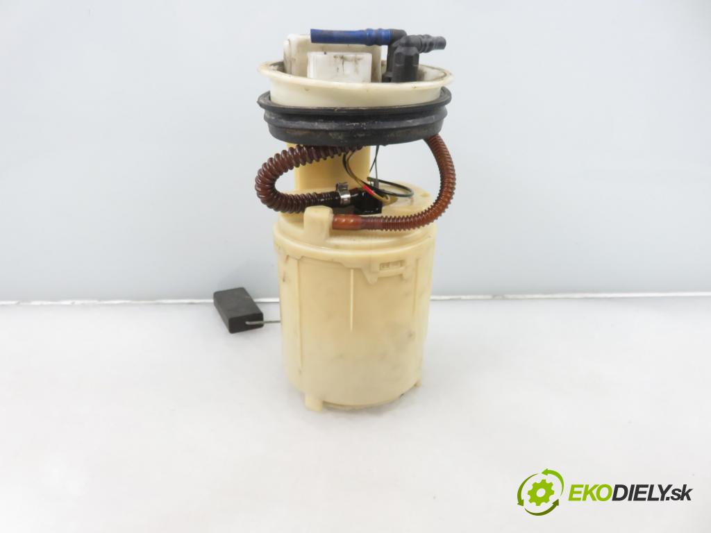 VW GOLF IV (1J1) HB 2000 77,00 1.6 16V - ATN 1598,00 pumpa paliva 1J0919051H