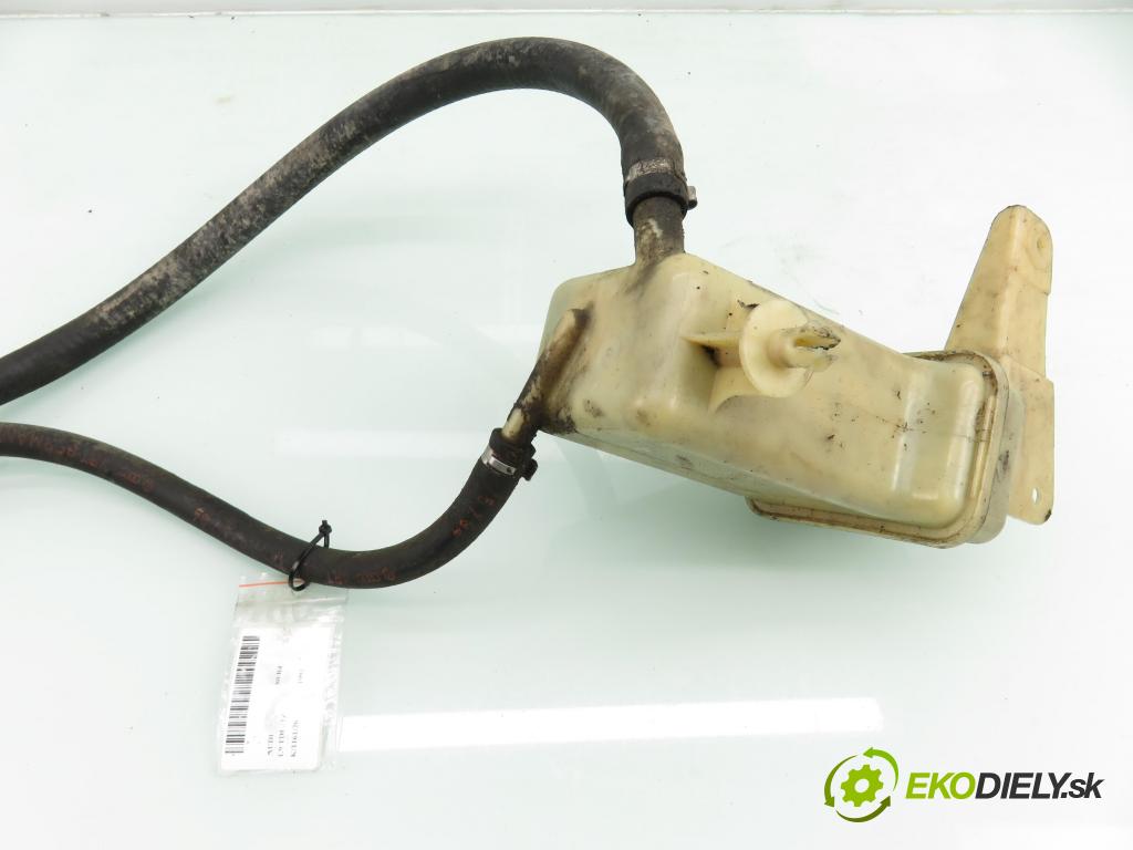 AUDI 80 (8C, B4) SEDAN 1994 66,00 1.9 TDI - 1Z 1896,00 nádržka servočerpadlo 8A0422373C