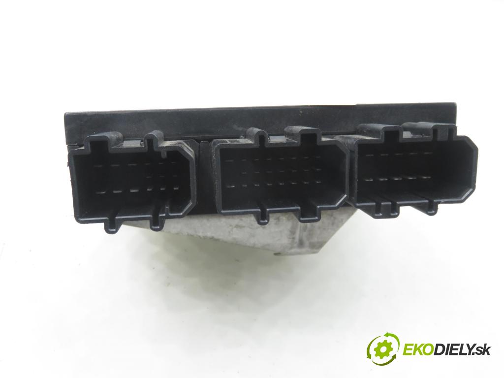 SEAT LEON (1M1) HB 2002 132,00 1.8 20V T - APP 1781,00 MODUL komfortu 1J0959799S ; 5DK00795350