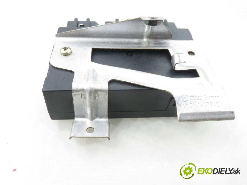 SEAT LEON (1M1) HB 2002 132,00 1.8 20V T - APP 1781,00 MODUL komfortu 1J0959799S ; 5DK00795350