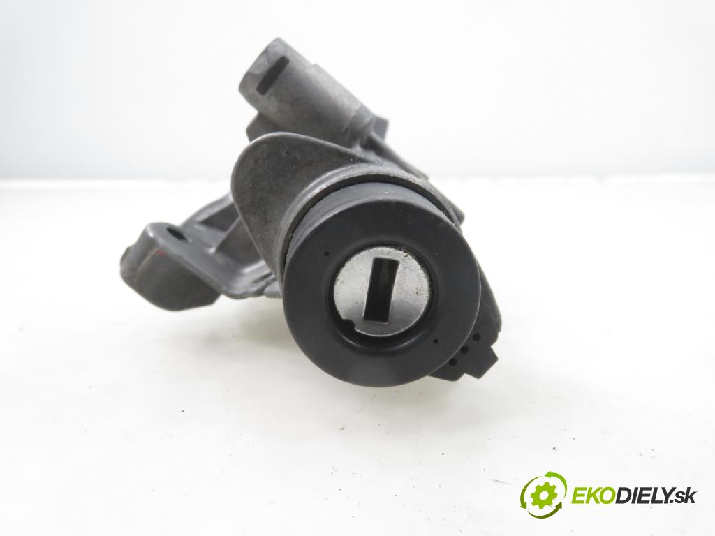 SEAT LEON (1M1) HB 2002 132,00 1.8 20V T - APP 1781,00 spinačka 4B0905851B (Spínacia skrinka)
