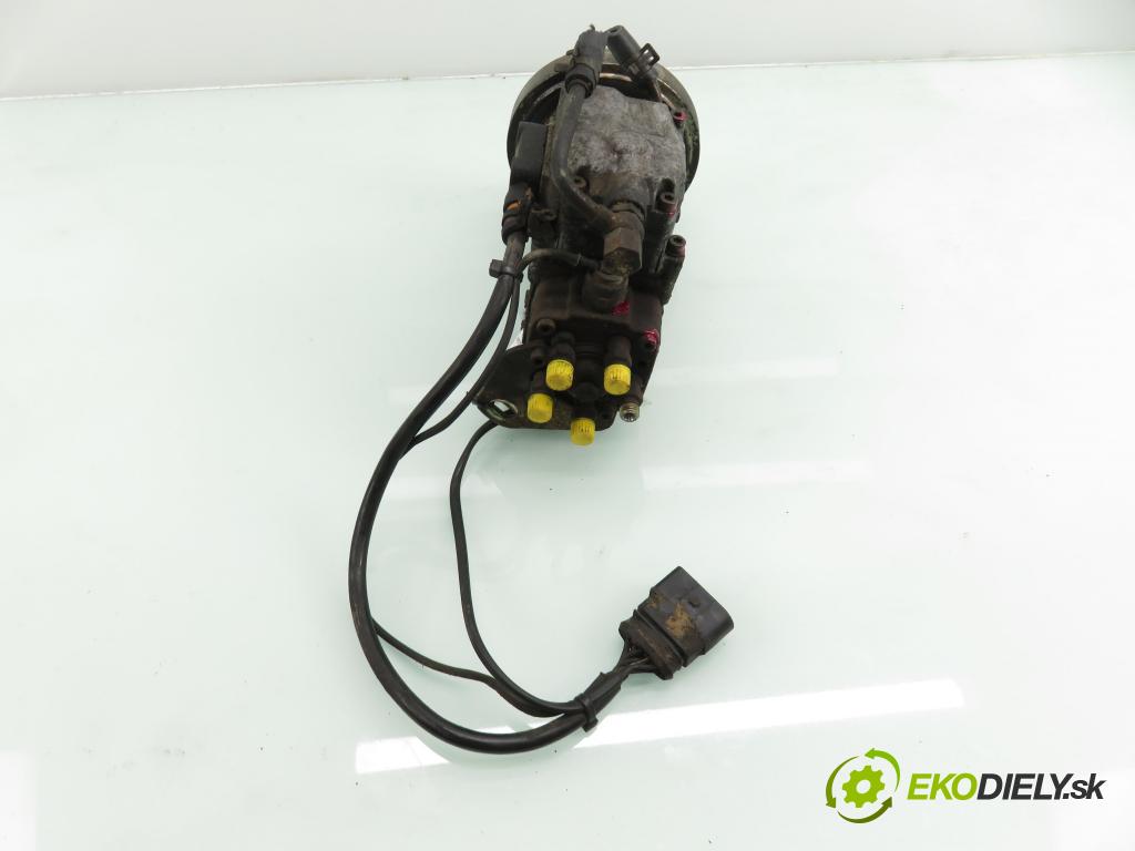 VW TRANSPORTER IV Platforma / podwozie (70E, 70L, 70M, 7DE, 7DL KABINA/PLATFORMA 2000 65,00 2.5 TDI - AJT 2461,00 Pumpa vstrekovacia 074130115B ; 0460415983 (Vstrekovacie čerpadlo)