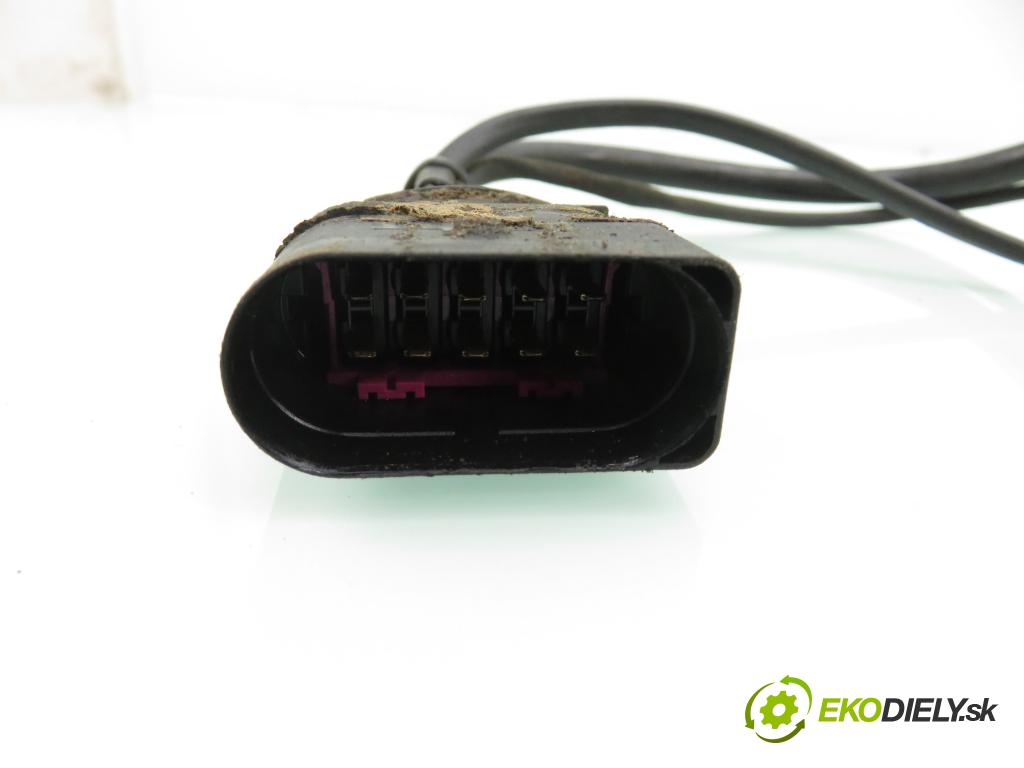 VW TRANSPORTER IV Platforma / podwozie (70E, 70L, 70M, 7DE, 7DL KABINA/PLATFORMA 2000 65,00 2.5 TDI - AJT 2461,00 Pumpa vstrekovacia 074130115B ; 0460415983 (Vstrekovacie čerpadlo)