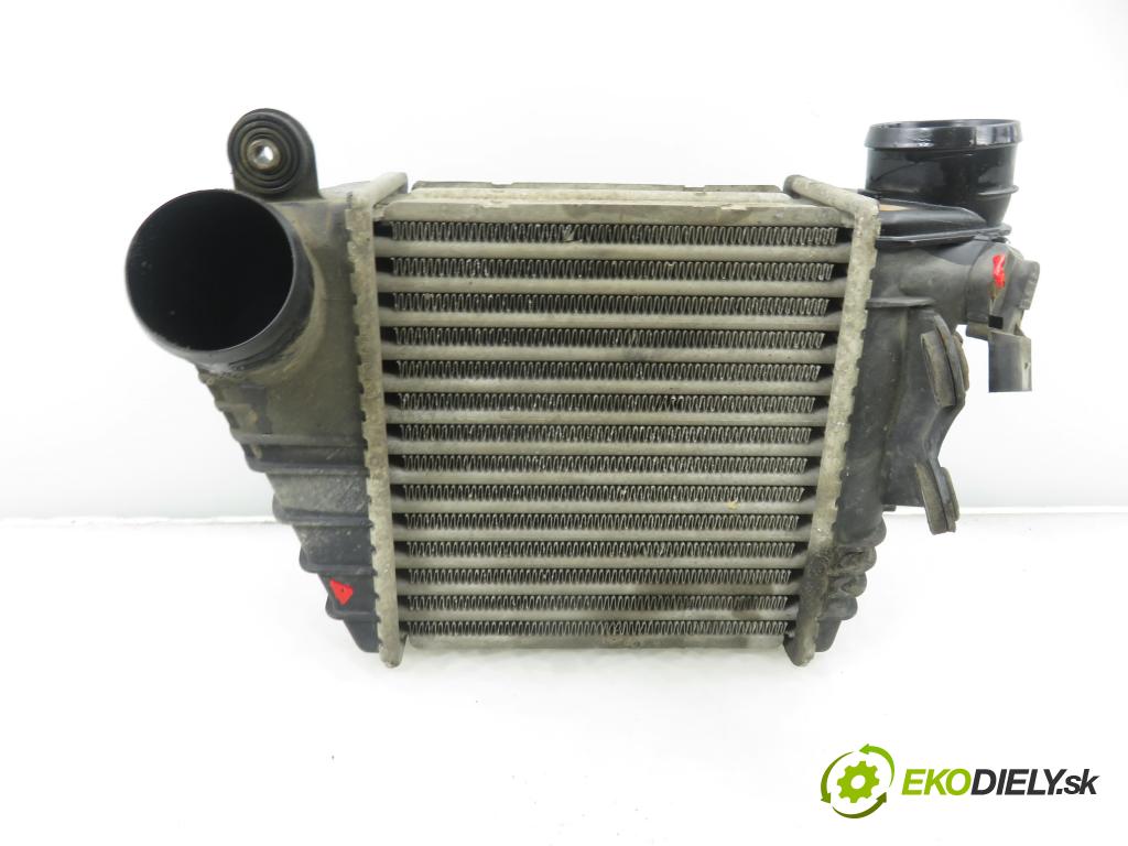 SEAT LEON (1M1) HB 2002 132,00 1.8 20V T - APP 1781,00 chladič intercooler 1J0145803A
