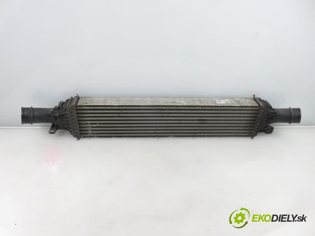 AUDI A4 (8K2, B8) SEDAN 2009 105,00 2.0 TDI - CAGA 1968,00 chladič intercooler 8K0145805G