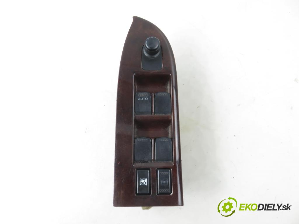 SUZUKI GRAND VITARA II (JT, TE, TD) SUV 2007 95,00 1.9 DDiS 129 4x4 - F9Q 264 1870,00 Panel ovládaní oken 8372765J0R9SL