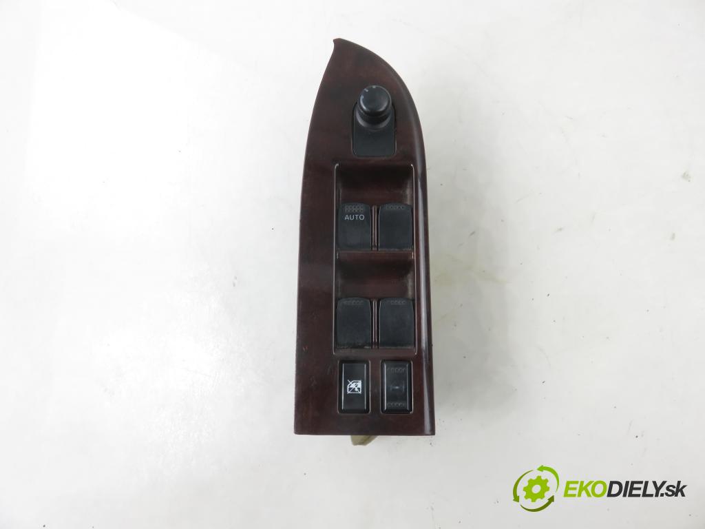 SUZUKI GRAND VITARA II (JT, TE, TD) SUV 2007 95,00 1.9 DDiS 129 4x4 - F9Q 264 1870,00 Panel ovládaní oken 8372765J0R9SL