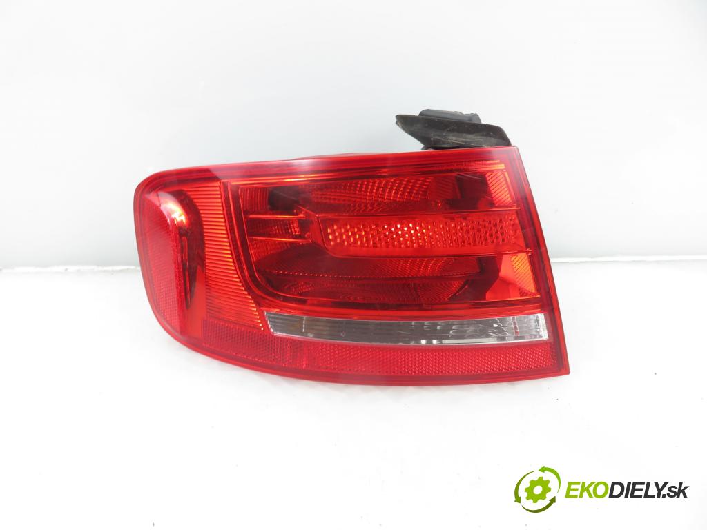 AUDI A4 (8K2, B8) SEDAN 2009 105,00 2.0 TDI - CAGA 1968,00 světlo levé zadní 