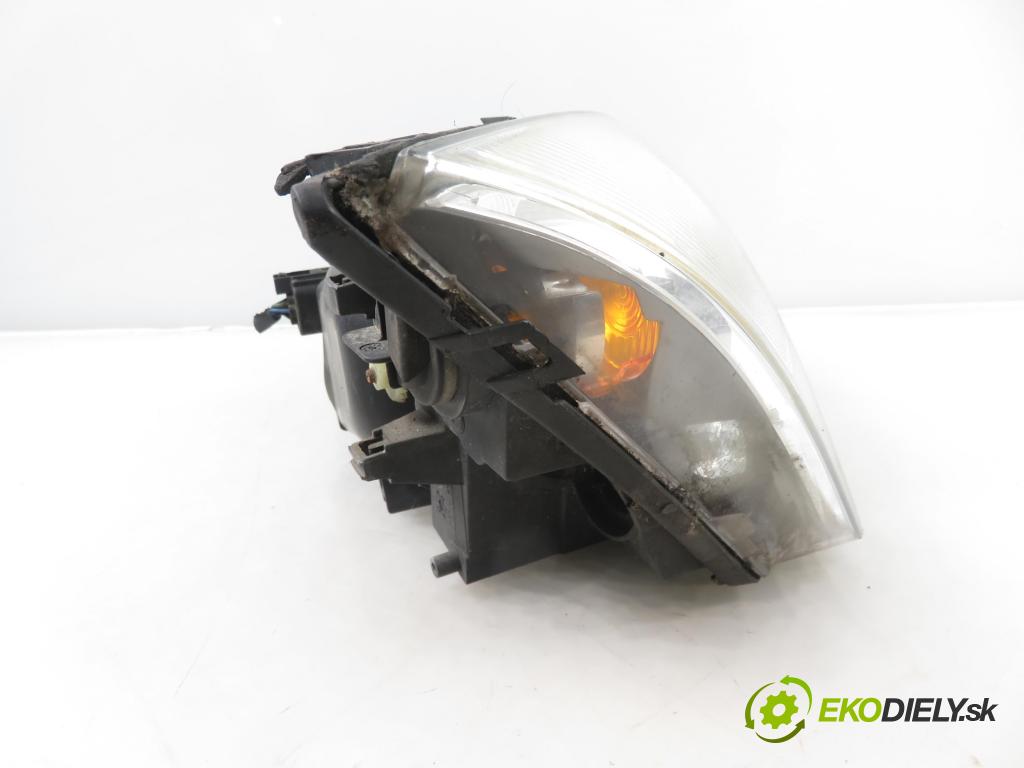FORD MONDEO III Turnier (BWY) KOMBI 2002 81,00 1.8 16V - CGBA 1798,00 Svetlo PP 0301174202 ; 1S7113005AK