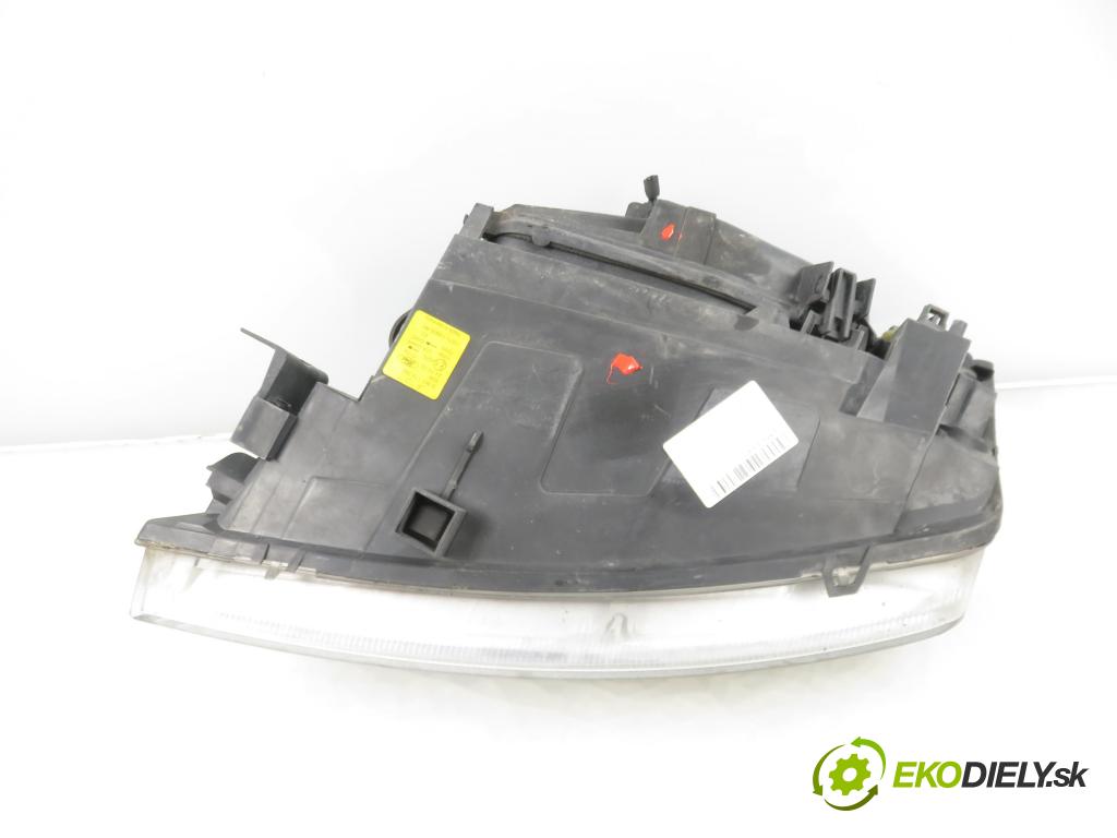 FORD MONDEO III Turnier (BWY) KOMBI 2002 81,00 1.8 16V - CGBA 1798,00 Svetlo PP 0301174202 ; 1S7113005AK