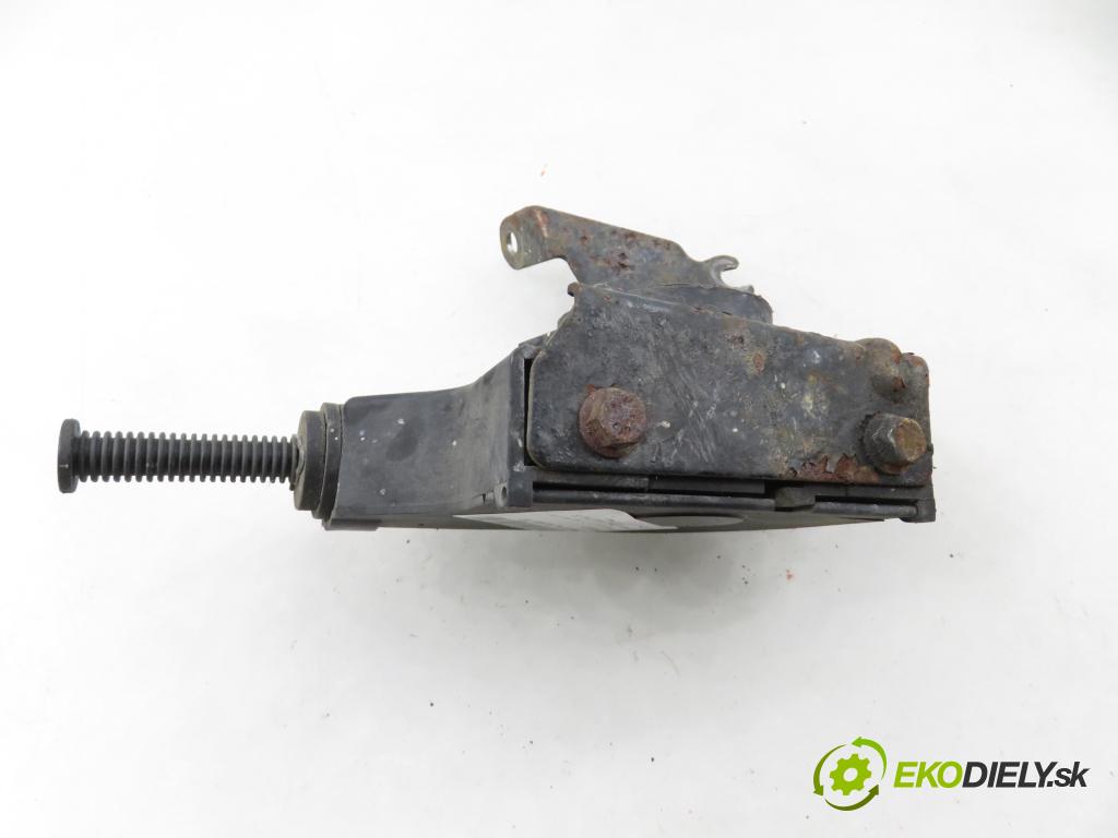 RENAULT SCENIC I (JA0/1_) MINIVAN 2000 75,00 1.9 dCi 102 - F9Q 732 1870,00 Potenciometer plynu 7700431919 (Potenciometer plynového pedálu)