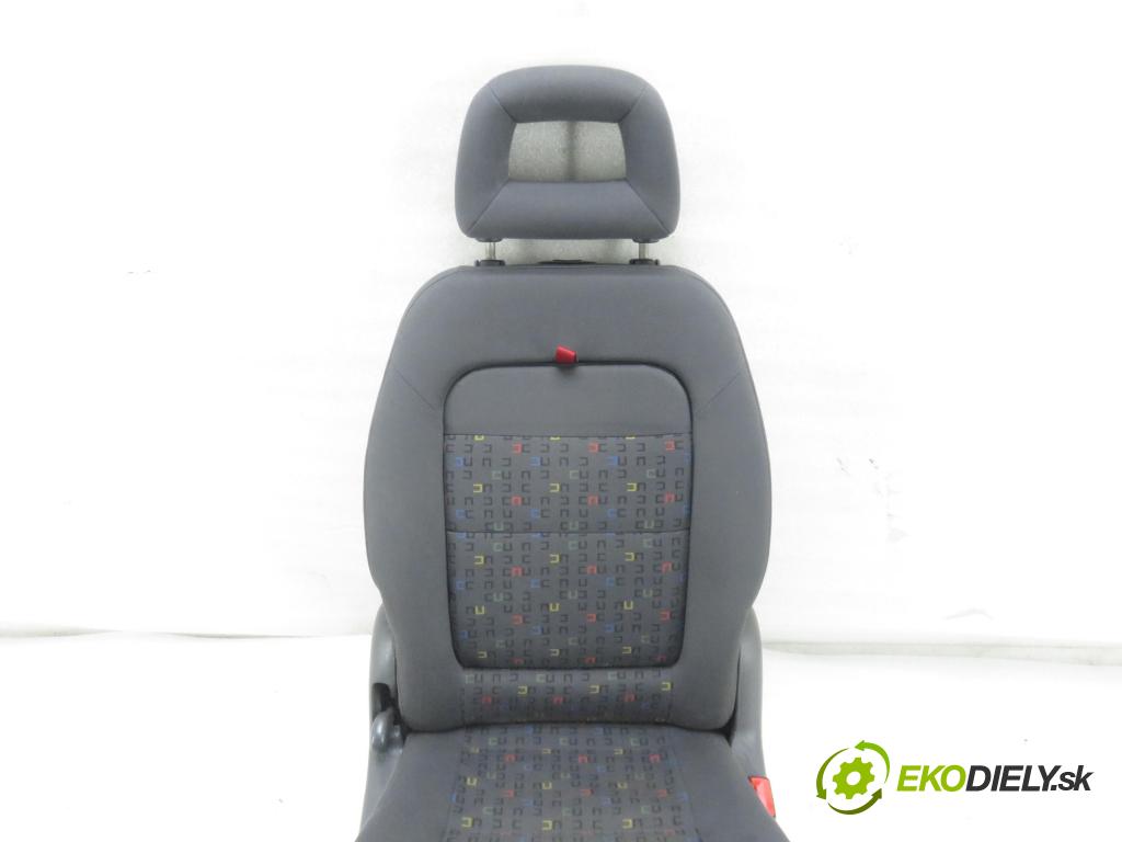 VW SHARAN (7M8, 7M9, 7M6) MINIVAN 2001 85,00 1.9 TDI PD 115 - AUY 1896,00 Sedadlo 2 rad pravy