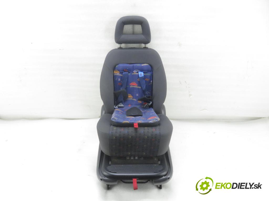 VW SHARAN (7M8, 7M9, 7M6) MINIVAN 2001 85,00 1.9 TDI PD 115 - AUY 1896,00 Sedadlo 2 rad pravy