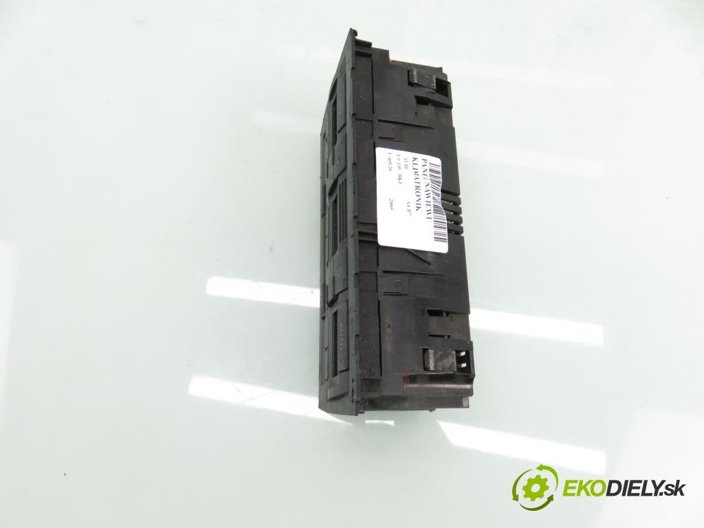 AUDI A4 (8EC, B7) SEDAN 2005 85,00 1.9 TDI - BKE 1896,00 Panel topení KLIMATRONIK 8E0820043AL