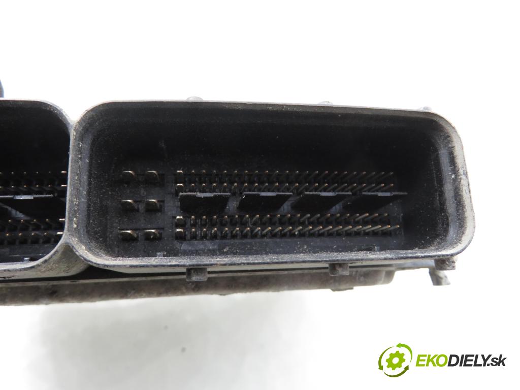 OPEL ZAFIRA B (A05) MINIVAN 2007 88,00 1.9 CDTI 8V 120 - Z 19 DT 1910,00 Riadiaca jednotka Motor 0281014452 ; 55566279