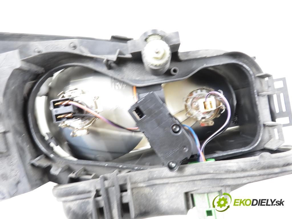 FORD MONDEO III Turnier (BWY) KOMBI 2002 81,00 1.8 16V - CGBA 1798,00 světlo LP 0301174203 ; 1S7113006SE