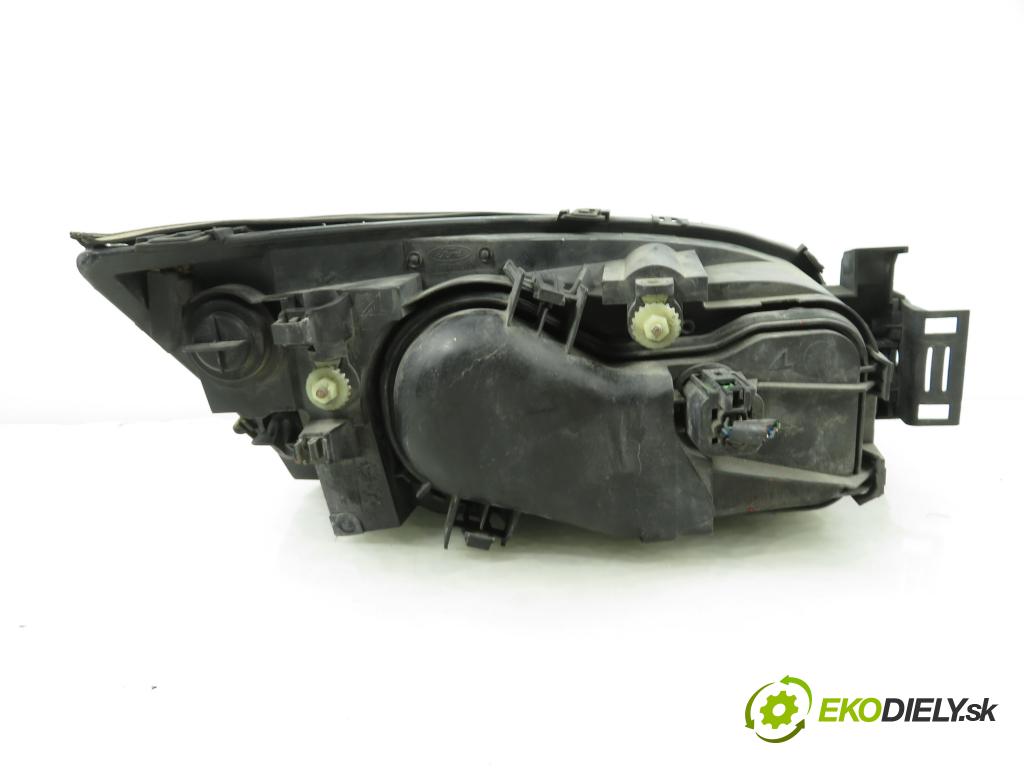 FORD MONDEO III Turnier (BWY) KOMBI 2002 81,00 1.8 16V - CGBA 1798,00 světlo LP 0301174203 ; 1S7113006SE
