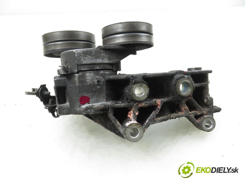 OPEL ASTRA H (A04) HB 2005 74,00 1.7 CDTI 100 - Z 17 DTH 1686,00 Uchytenie alternátora 897364343 ; 897264513