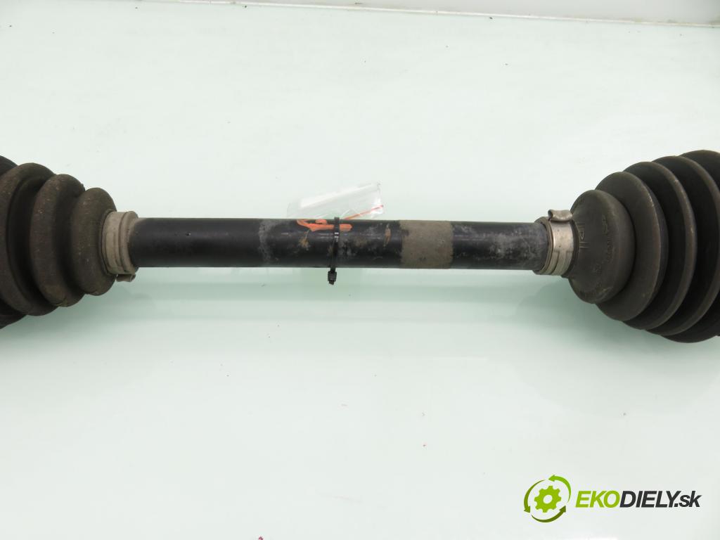 HONDA CIVIC VII Hatchback (EU, EP, EV) HB 2002 81,00 1.6 i - D16V1 1590,00 poloos PP