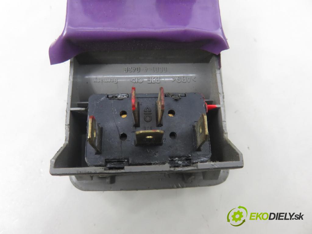 SEAT AROSA (6H) HB 2001 37,00 1 - AUC 999,00 Panel ovládaní oken 6X1959539C