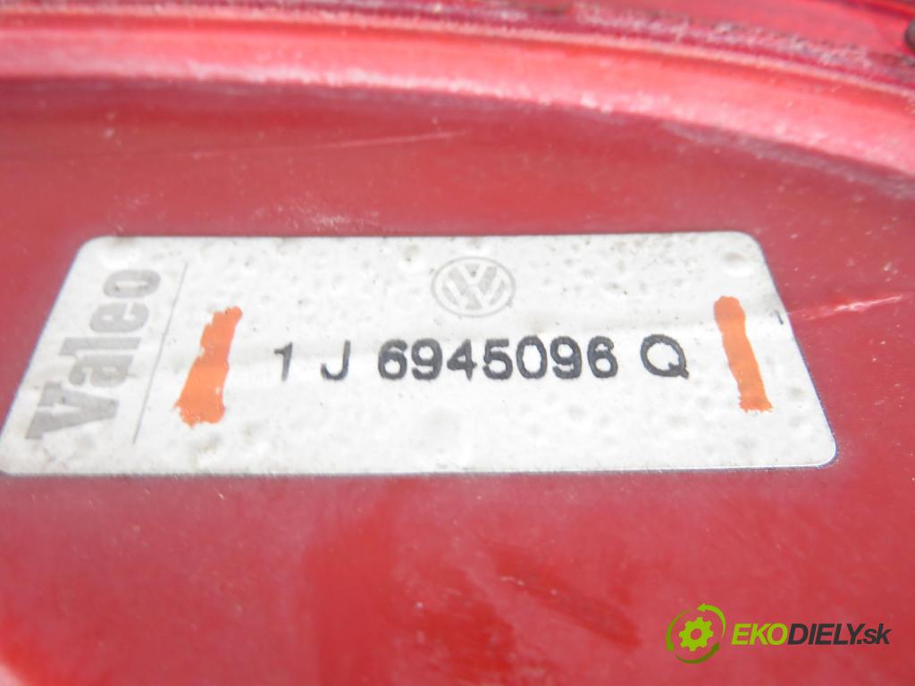 VW GOLF IV (1J1) HB 1999 66,00 1.9 TDI 90 - ALH 1896,00 světlo pravé zadní 1J6945096Q