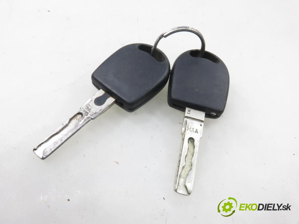 VW GOLF IV (1J1) HB 1999 66,00 1.9 TDI 90 - ALH 1896,00 spínačka / VLOŽKY 4B0905851C