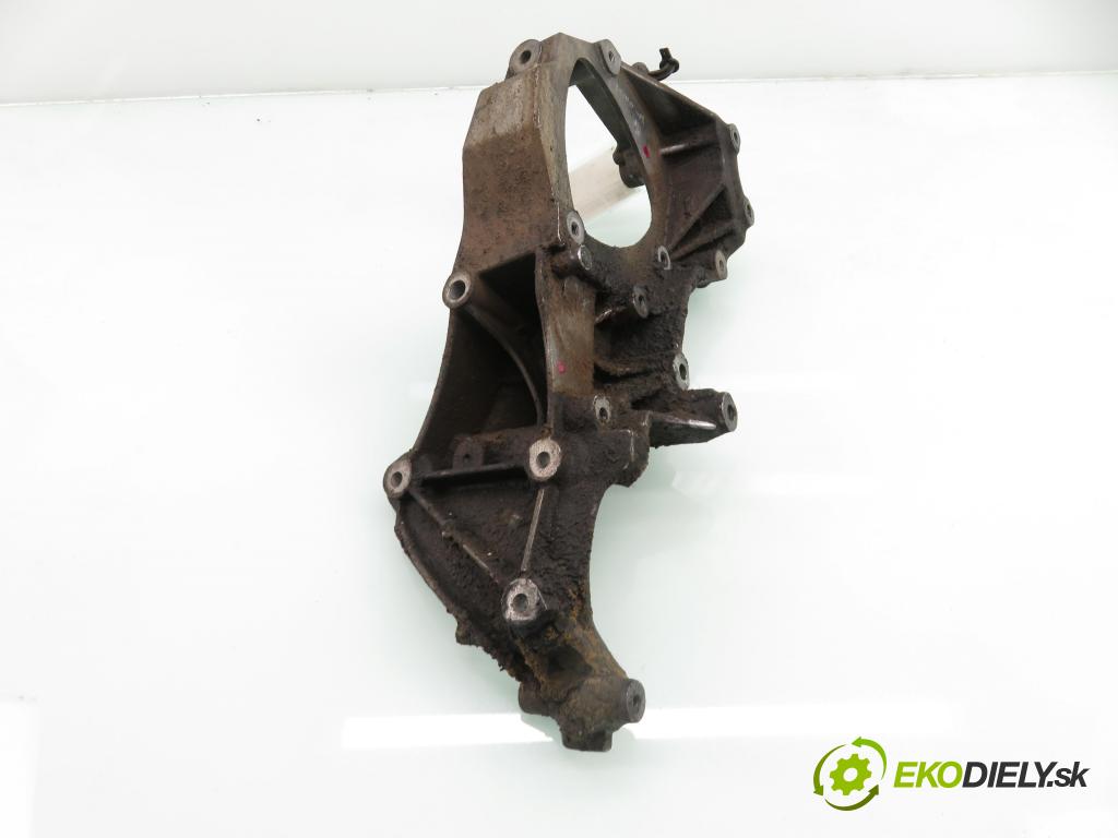 OPEL MOVANO Platforma / podwoyie (X70) KABINA/PLATFORMA 2007 0,00 2.5 CDTI - G9U 650 2464,00 uchycení alternátora 8200457446