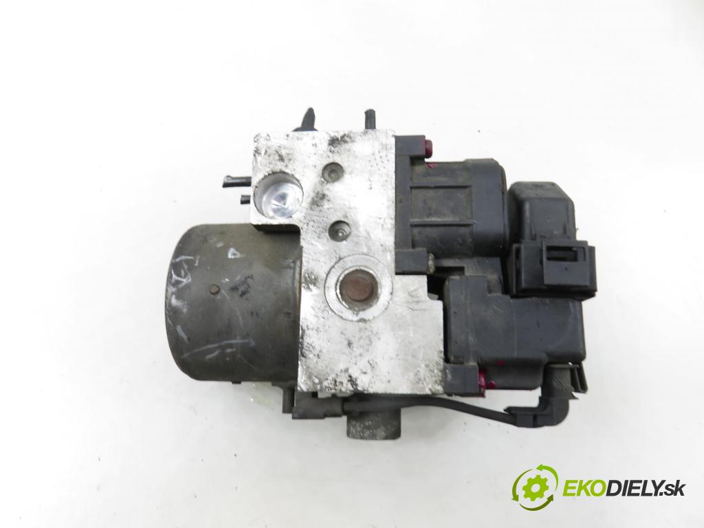AUDI A4 Avant (8D5, B5) KOMBI 1999 81,00 1.9 TDI - AFN 1896,00 Pumpa ABS 8E0614111AB ; 0273004281 ; 0265216559 (Pumpa ABS)