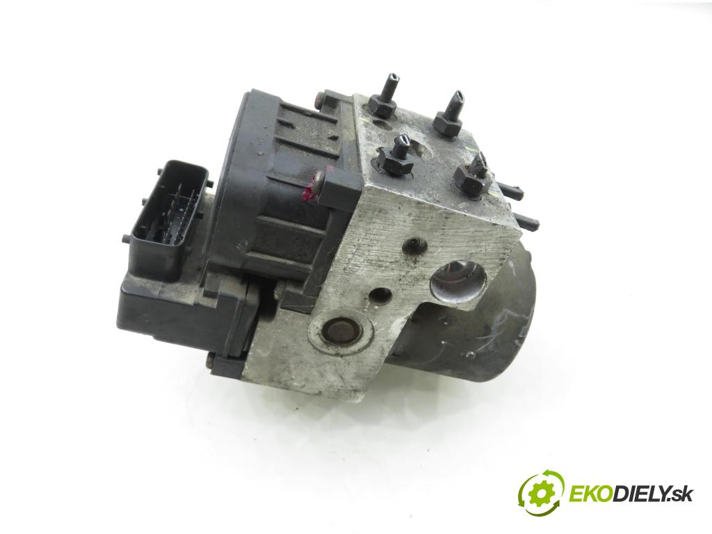 AUDI A4 Avant (8D5, B5) KOMBI 1999 81,00 1.9 TDI - AFN 1896,00 Pumpa ABS 8E0614111AB ; 0273004281 ; 0265216559 (Pumpa ABS)