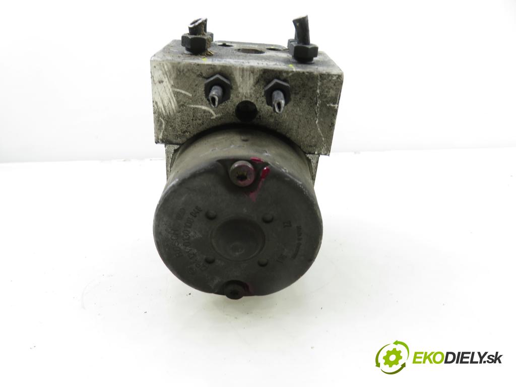 AUDI A4 Avant (8D5, B5) KOMBI 1999 81,00 1.9 TDI - AFN 1896,00 Pumpa ABS 8E0614111AB ; 0273004281 ; 0265216559 (Pumpa ABS)