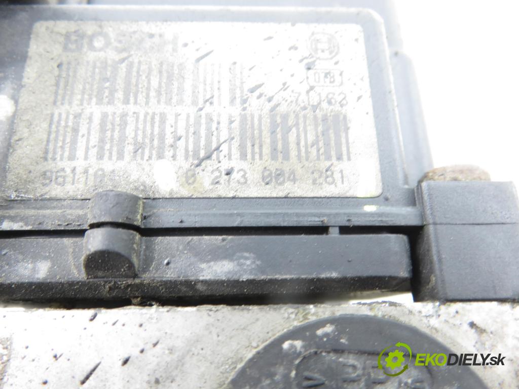 AUDI A4 Avant (8D5, B5) KOMBI 1999 81,00 1.9 TDI - AFN 1896,00 Pumpa ABS 8E0614111AB ; 0273004281 ; 0265216559 (Pumpa ABS)