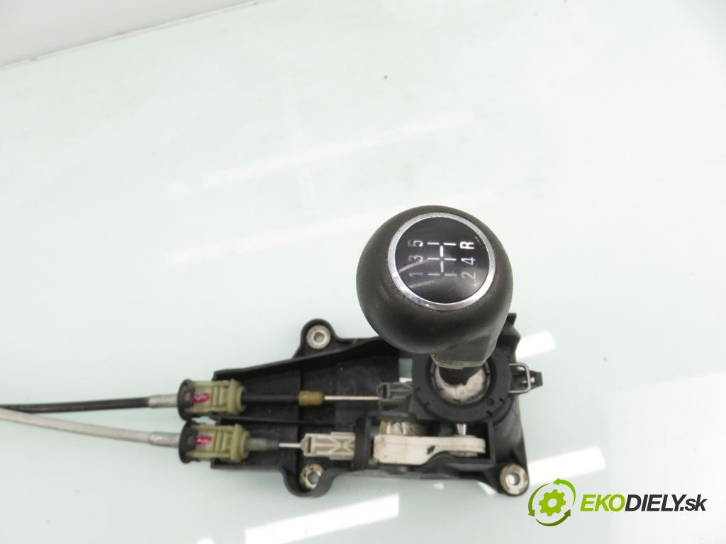 OPEL ASTRA H Kombi (A04) KOMBI 2006 74,00 1.7 CDTI - Z 17 DTH 1686,00 ZVEDÁK: 55350247DQ