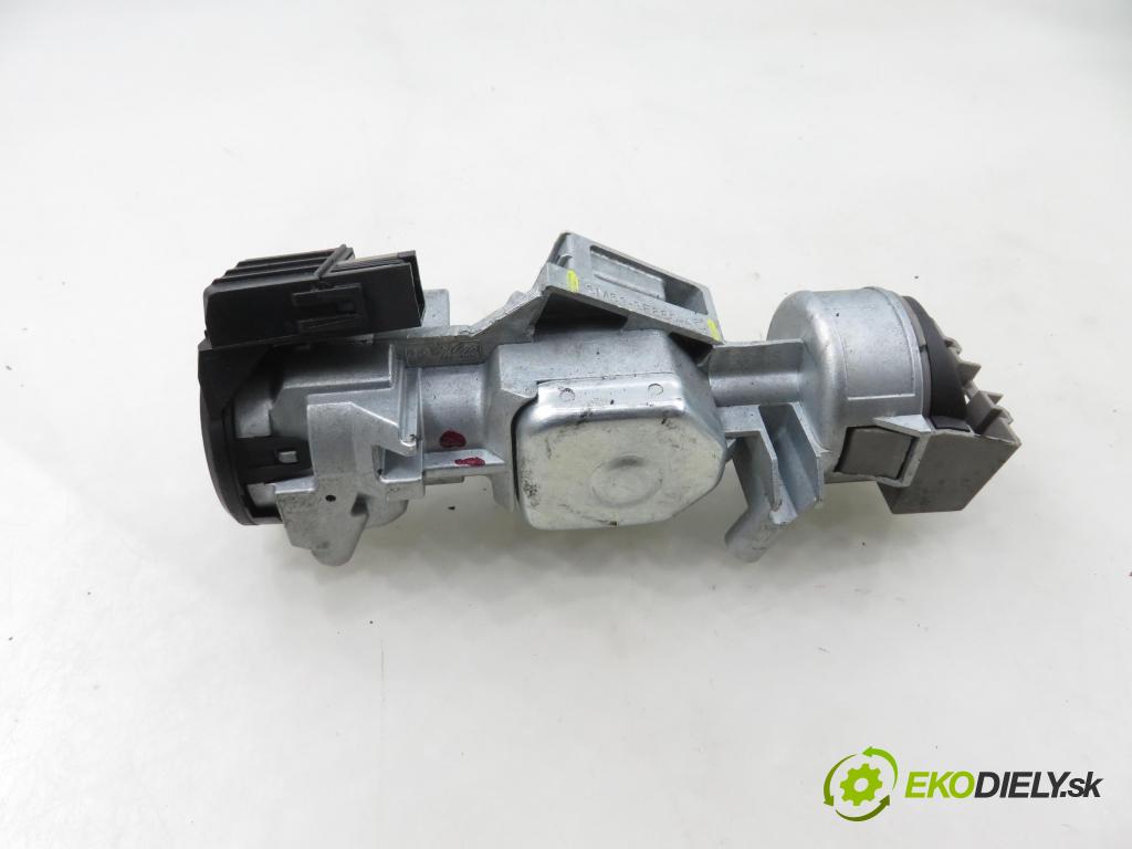 FORD FOCUS II (DA_, HCP) HB 2007 66,00 1.6 TDCi - HHDB 1560,00 spínačka 3M513F880AC (Spínací skříňka)