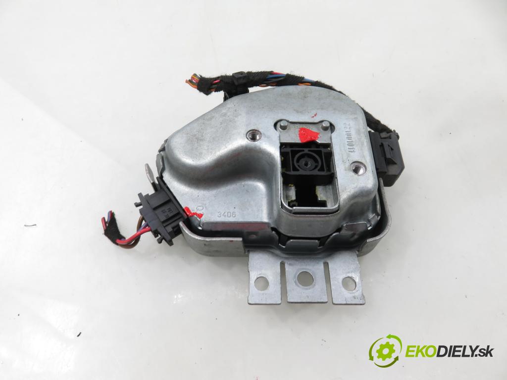 AUDI A6 Avant (4F5, C6) KOMBI 2006 171,00 3.0 TDI quattro - ASB 2967,00 blokáda tyče volantu 4F0905852B ; 4F0910852