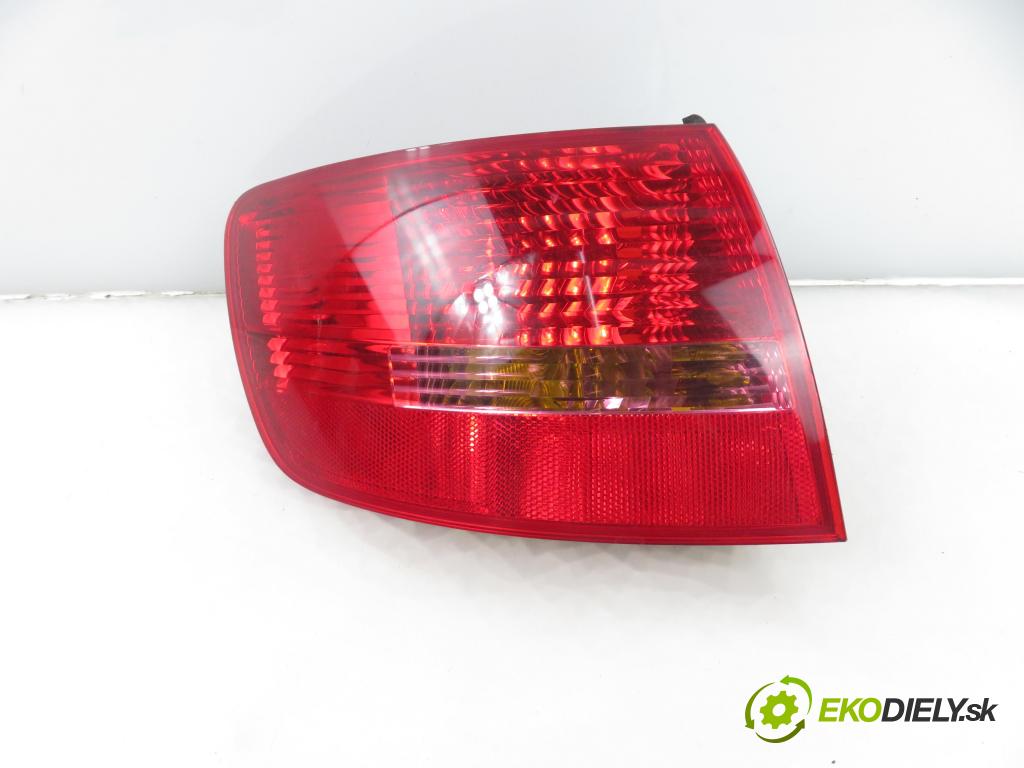AUDI A6 Avant (4F5, C6) KOMBI 2006 171,00 3.0 TDI quattro - ASB 2967,00 světlo levé zadní 89034302