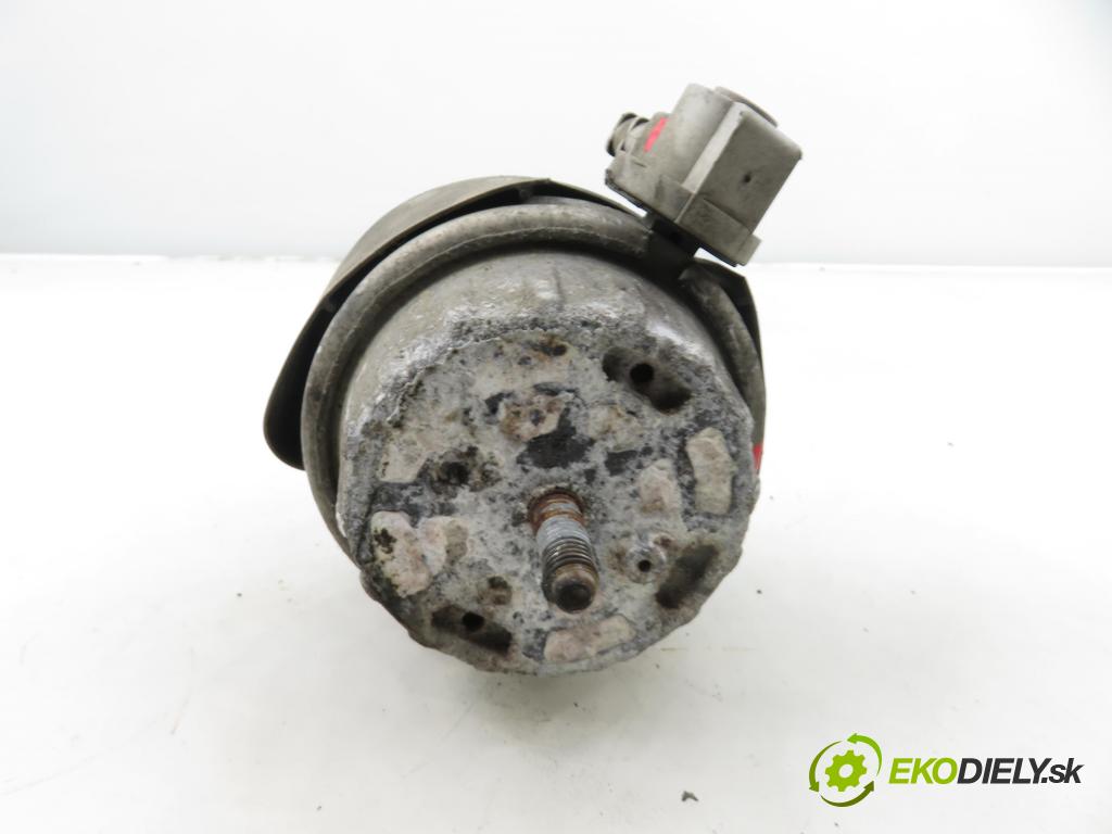 AUDI A6 Avant (4F5, C6) KOMBI 2006 171,00 3.0 TDI quattro - ASB 2967,00 AirBag Motor 4F0199382H