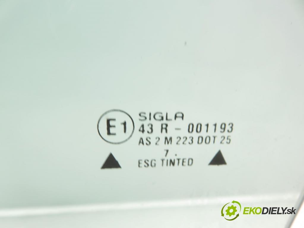 SEAT AROSA (6H) HB 2001 37,00 1 - AUC 999,00 Okno LP 3D
